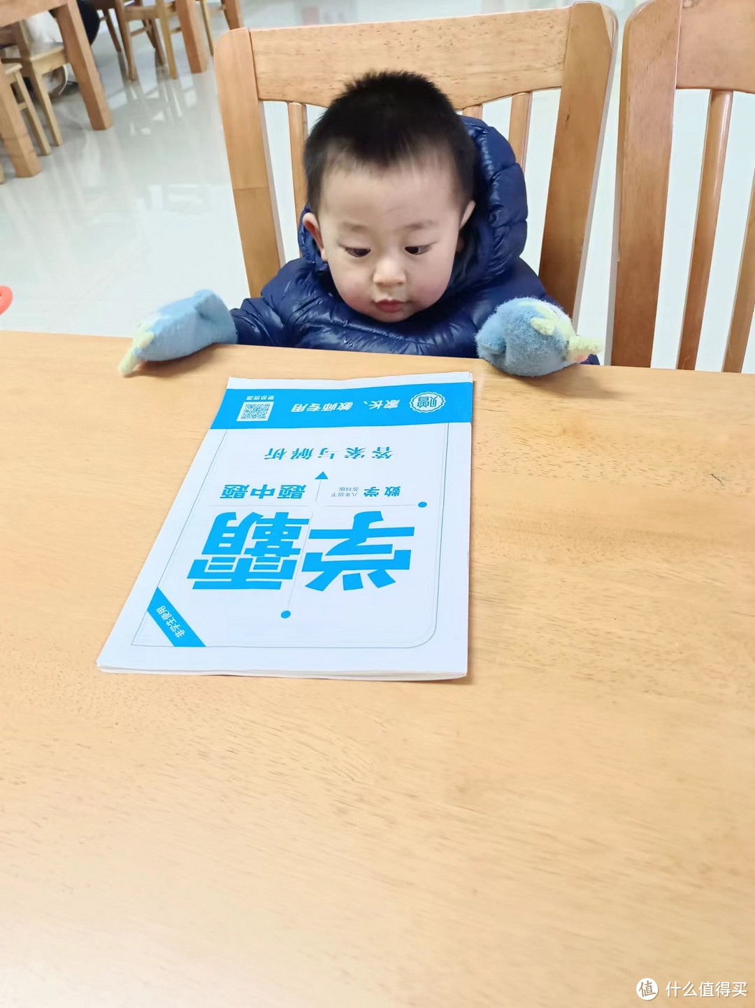 分阶段给娃讲好故事绘本 ，这三套最火的幼儿绘本都买啦，一岁半引入故事阅读，三本书的阶梯推荐